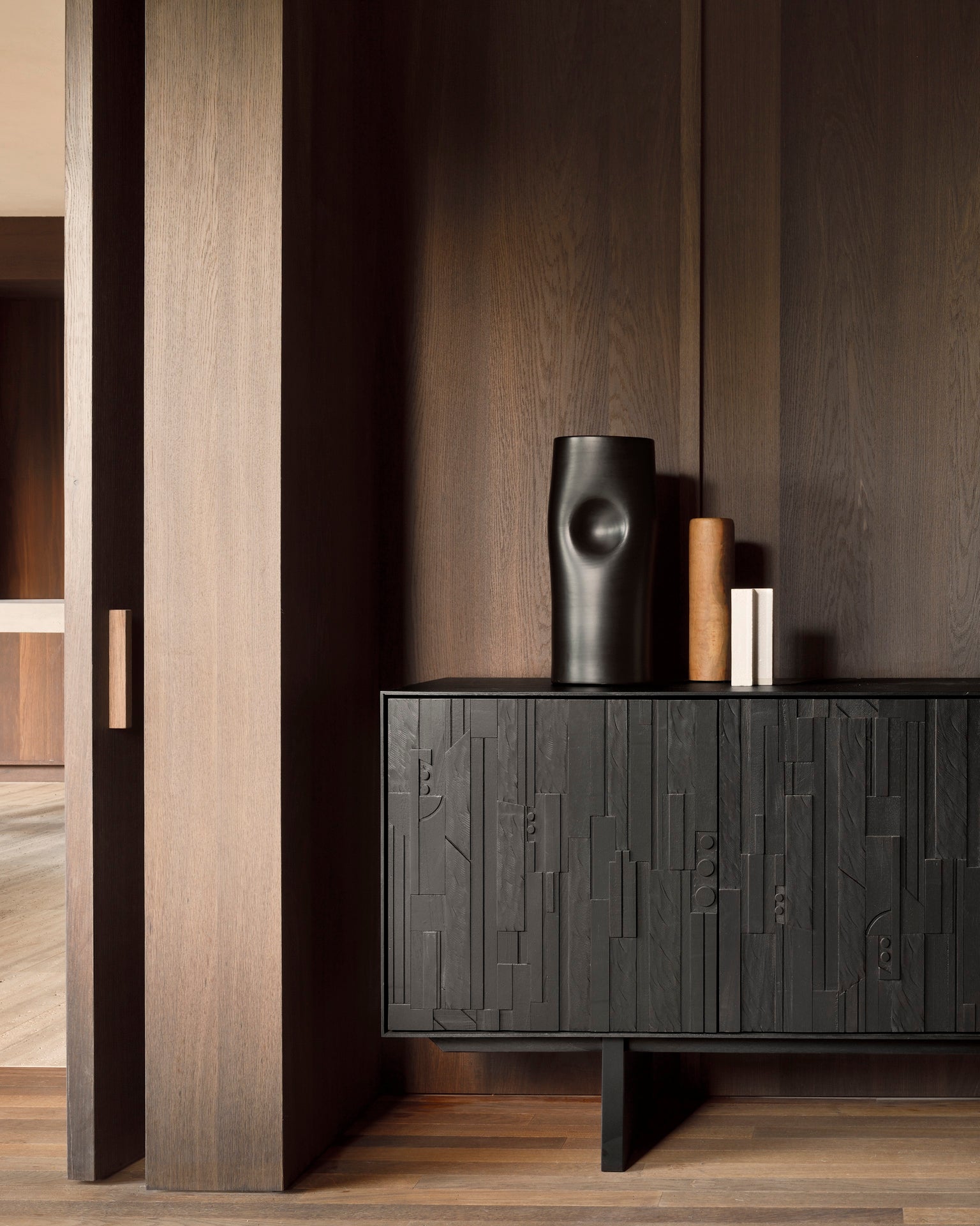 Aparador Mosaic Teca de Ethnicraft - vista 10 | Nomad Interiors