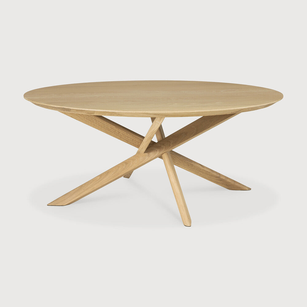 Mesa Mikado Coffee en roble de Ethnicraft - vista 6 | Nomad Interiors