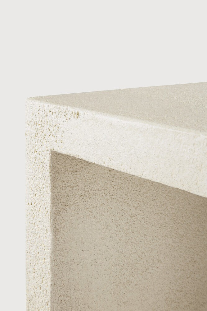 Consola Elements en piedra de Ethnicraft - ambiente | Nomad Interiors