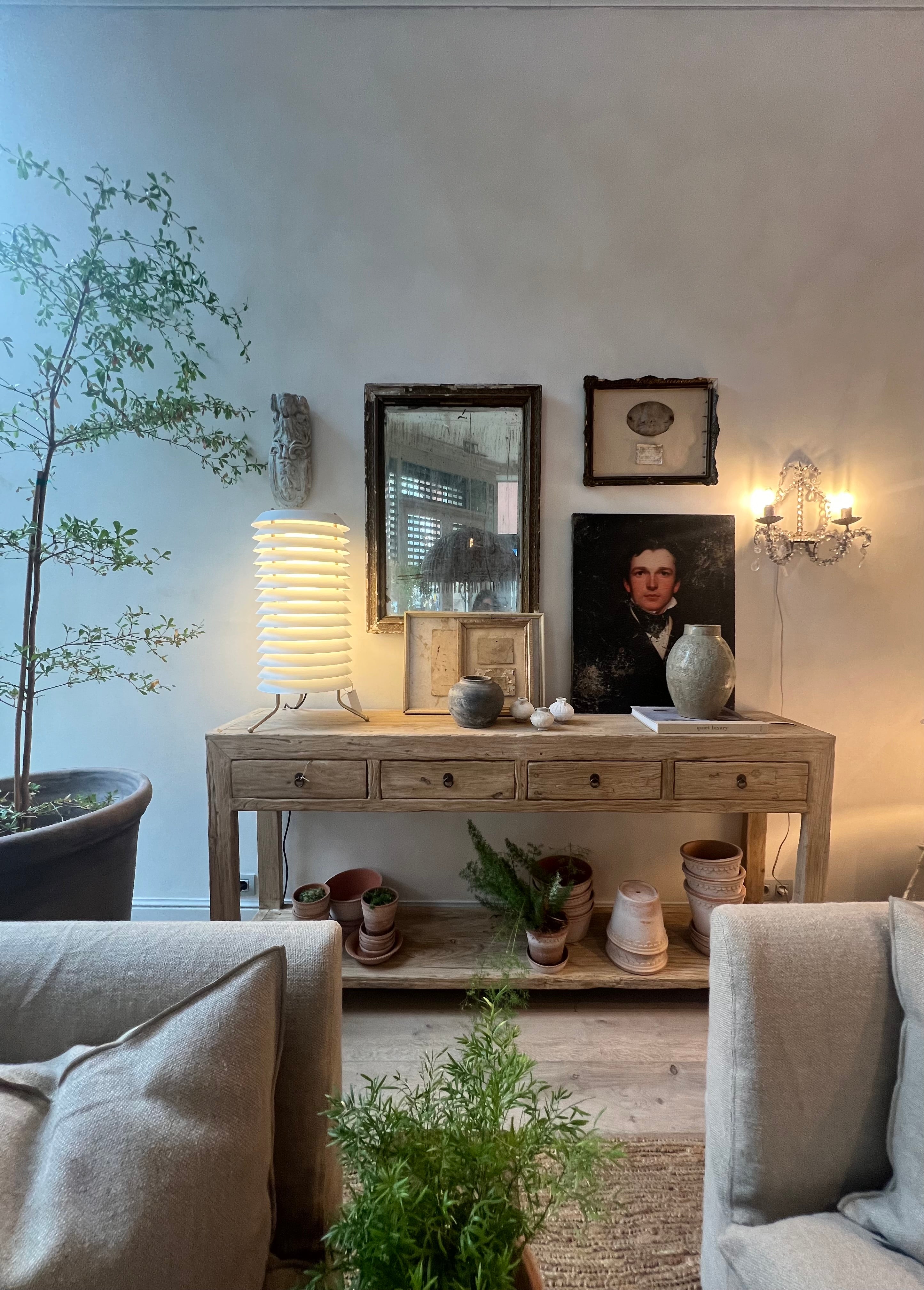 Lámpara Maija de Santa Cole - vista lateral | Nomad Interiors