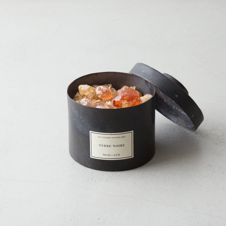 Pot Pourri Terre Noire Vegetal Amber Petit