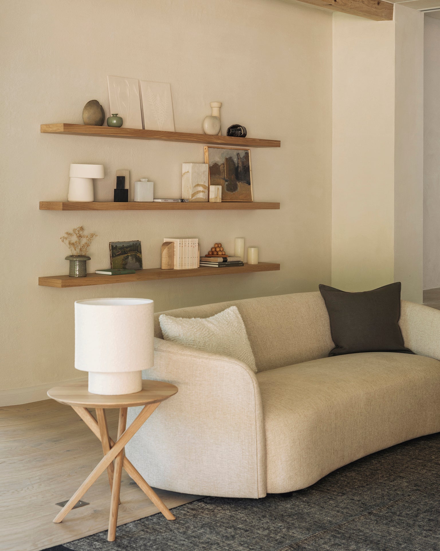 Mesa Auxiliar Mikado en roble de Ethnicraft - vista 9 | Nomad Interiors