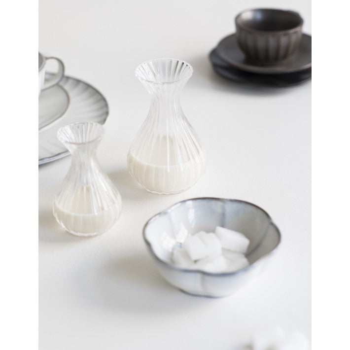 Carafe XS Inku en cristal y vidrio de Serax - detalle | Nomad Interiors