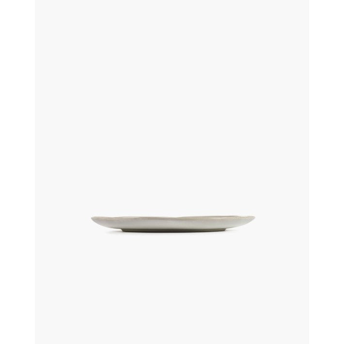 Dinner Plate Off-White de Serax - detalle | Nomad Interiors