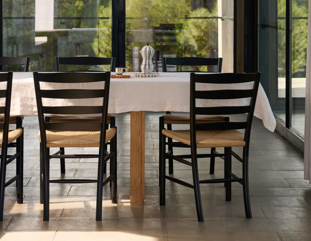 Klint Chair Negro en madera de Fredericia - vista 8 | Nomad Interiors