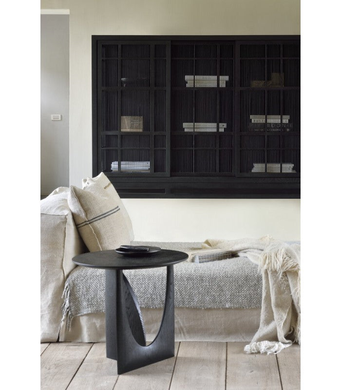 Mesa Geometric Negra en roble de Ethnicraft - vista 6 | Nomad Interiors