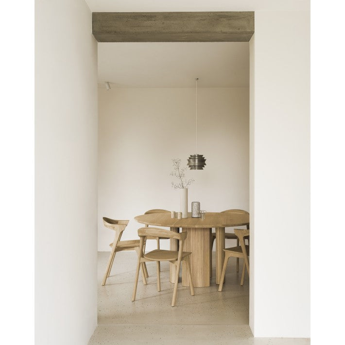 Mesa Roble Roller Max de Ethnicraft - detalle | Nomad Interiors