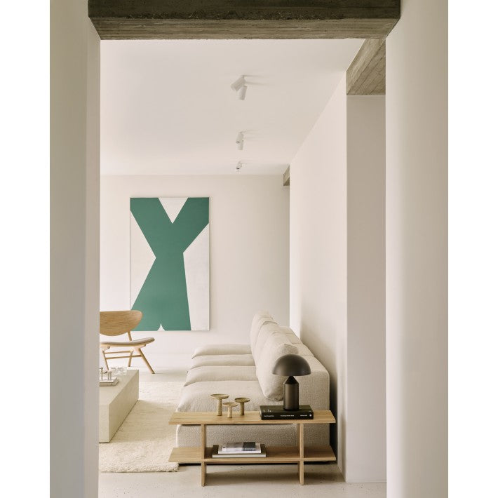 Mesa auxiliar Kabuki en roble y madera de Ethnicraft - detalle | Nomad Interiors