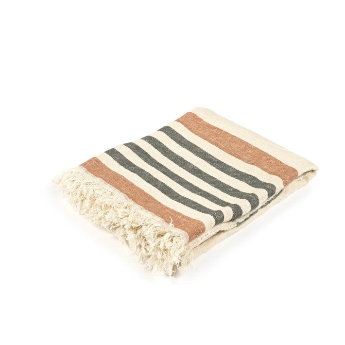 The Belgian Towel – Laguna Verde en lino de LIBECO - ambiente | Nomad Interiors