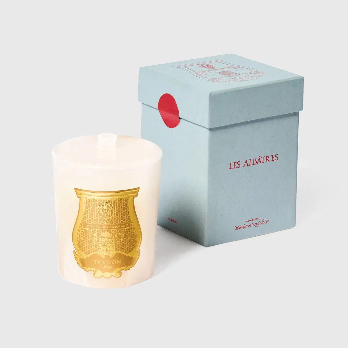 Vela Ernesto Alabastro en vidrio y cuero de Cire Trudon - detalle | Nomad Interiors