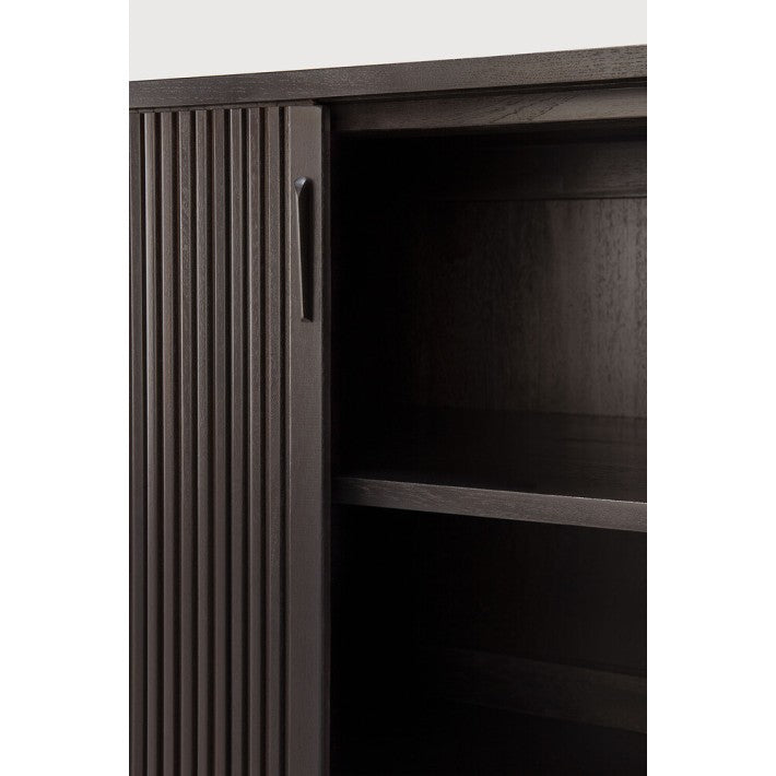 Aparador Roller Max en madera de Ethnicraft - vista 7 | Nomad Interiors