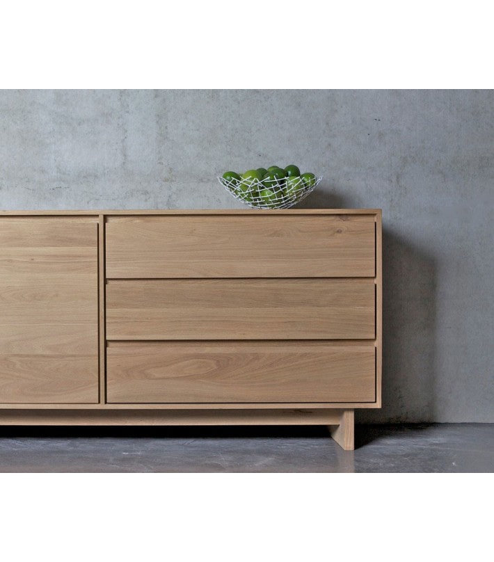 Aparador Wave L Roble de Ethnicraft - textura | Nomad Interiors