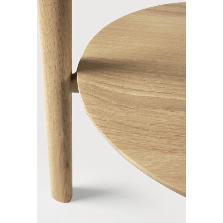 Mesita Auxiliar Bok Roble de Ethnicraft - ambiente | Nomad Interiors