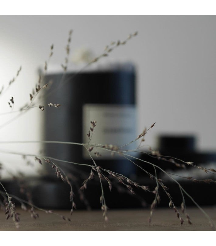 Bougie Apothicaire Spirituelle de MAD ET LEN - vista 7 | Nomad Interiors