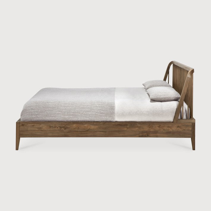 Cama Spindle Teca de Ethnicraft - textura | Nomad Interiors