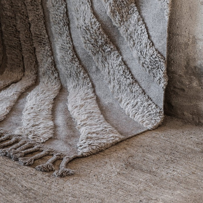 Cappelen Dimyr No. 4 en lana y piedra - vista lateral | Nomad Interiors
