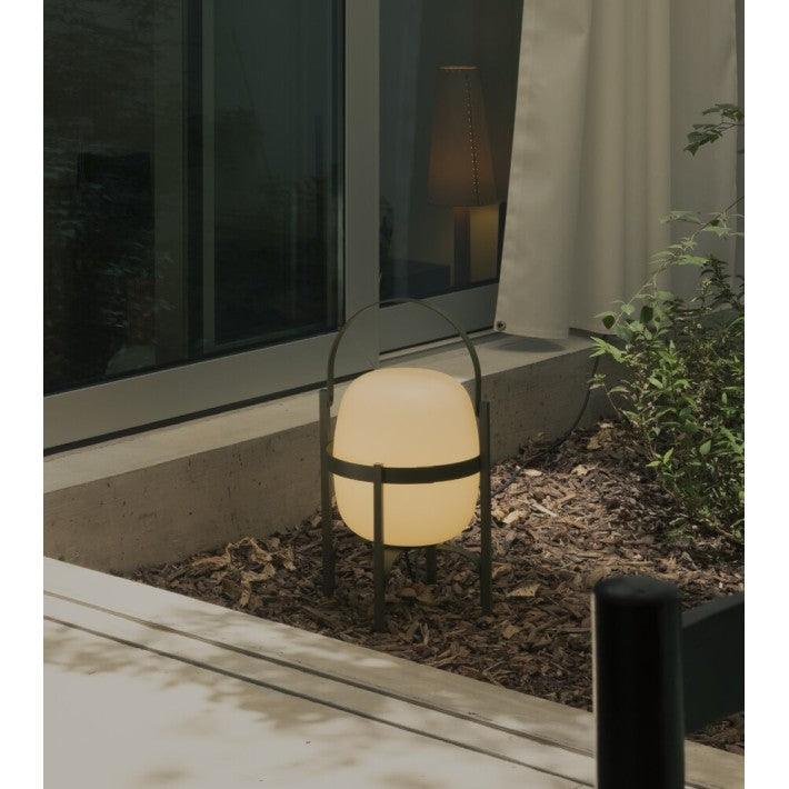 Lámpara Cesta Exterior Verde Oliva de Santa Cole - textura | Nomad Interiors