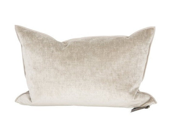 Cojín Vice Versa tela Royal Velvet Ciment en algodón y terciopelo de Maison de Vacances | Nomad Interiors
