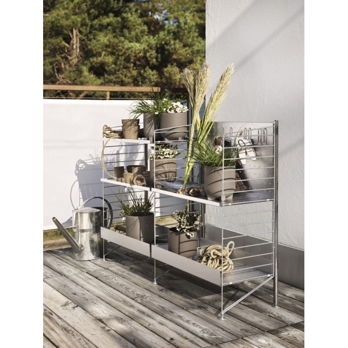 String – Panel Suelo 85×30 Galvanizado (Pack 2) en acero de String Furniture - ambiente | Nomad Interiors