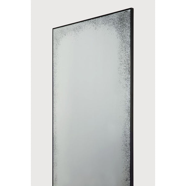 Espejo de piso transparente