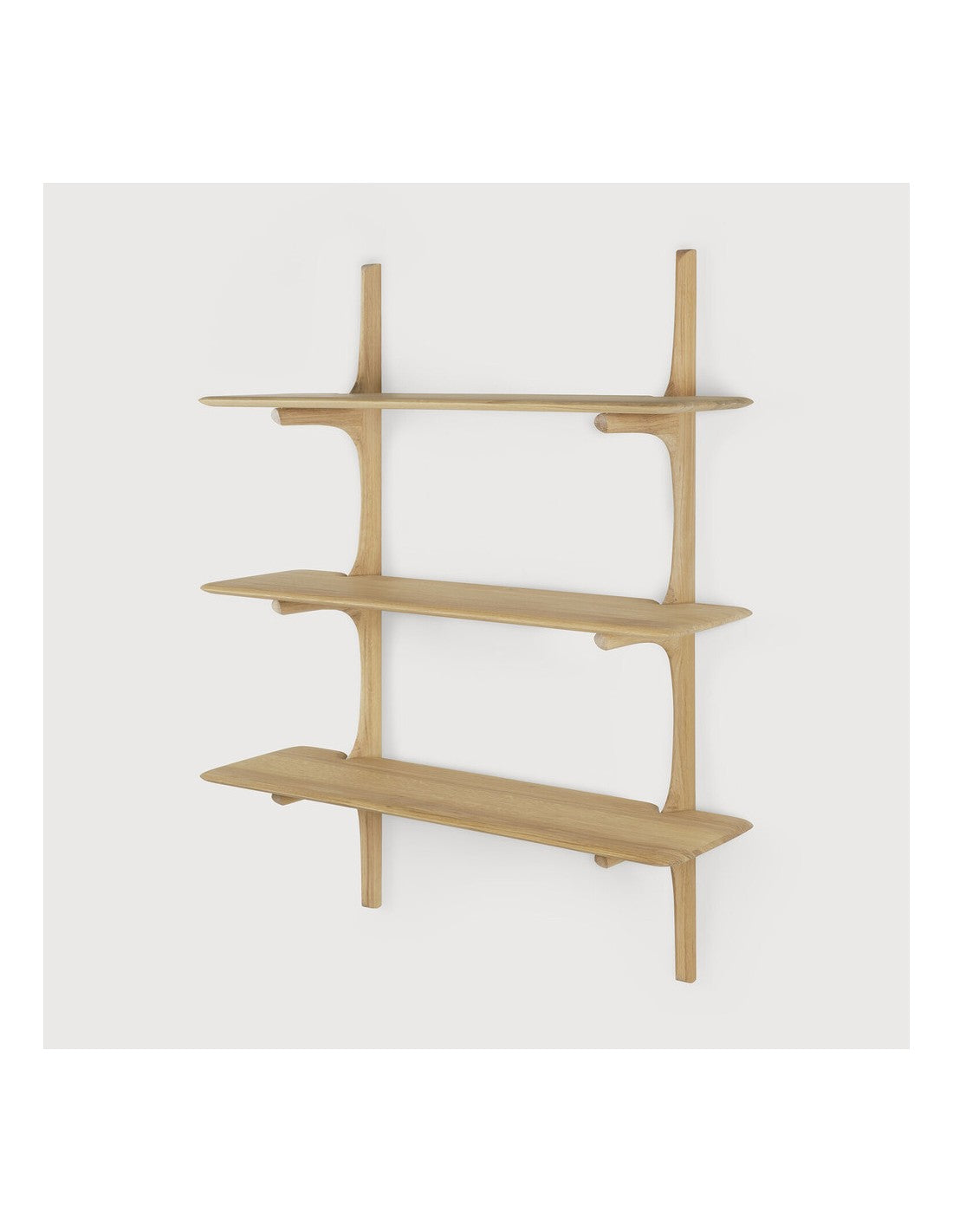 Estantería de pared Pi 3 estantes Roble en madera de Ethnicraft - vista lateral | Nomad Interiors