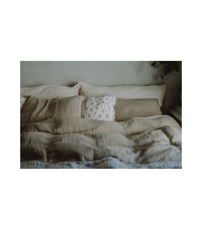 Juego de cama muselina Eggshell Bebé en algodón de Garbo Friends - ambiente | Nomad Interiors