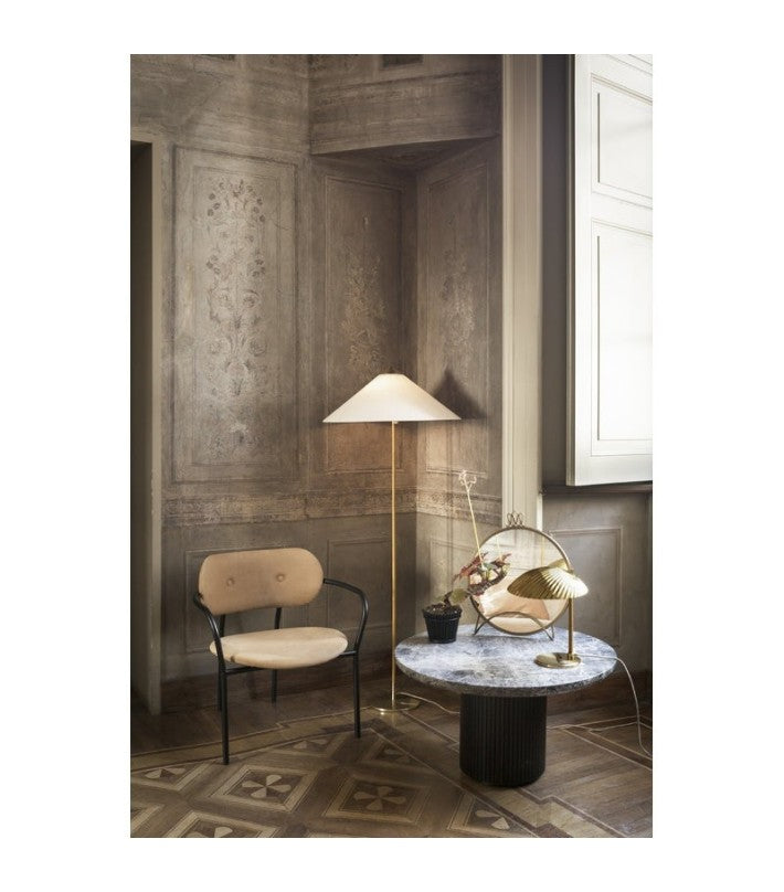 Lámpara 9602 White en ratán de Gubi - ambiente | Nomad Interiors