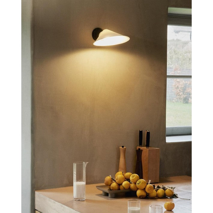 Lámpara Plume Negro en lana y porcelana de DCW Editions - vista 6 | Nomad Interiors