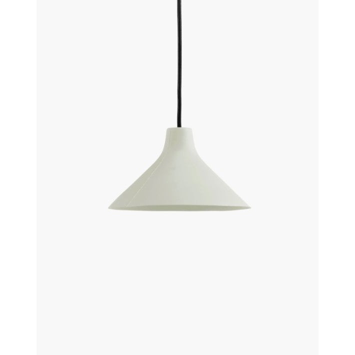 Lámpara Shade S Blanca en lana y porcelana de Nomad Home