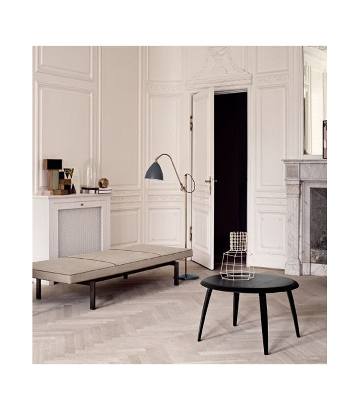 Lámpara Bestlite BL3 M Latón Negro de Gubi - detalle | Nomad Interiors