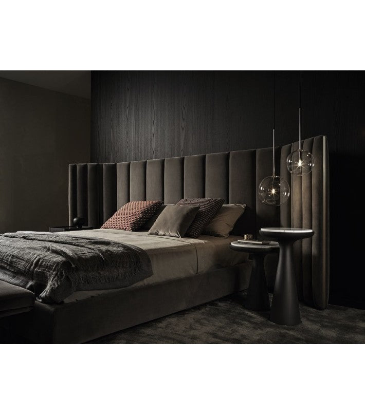 Lámpara Bolle Sola en cristal y latón de GallottiRadice - ambiente | Nomad Interiors