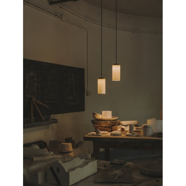 Lámpara Cirio Simple en lana y vidrio de Santa Cole - detalle | Nomad Interiors