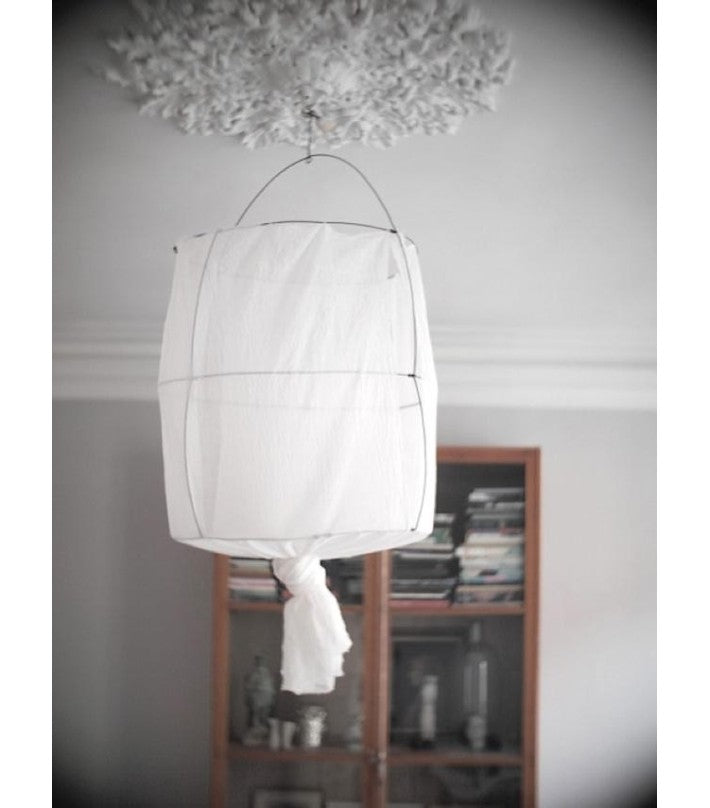 Lámpara Koushi White en algodón y lana de Maison de Vacances - vista 11 | Nomad Interiors