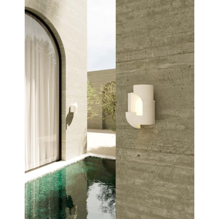 Aplique de Exterior Soul Story 1 en piedra de DCW Editions - ambiente | Nomad Interiors