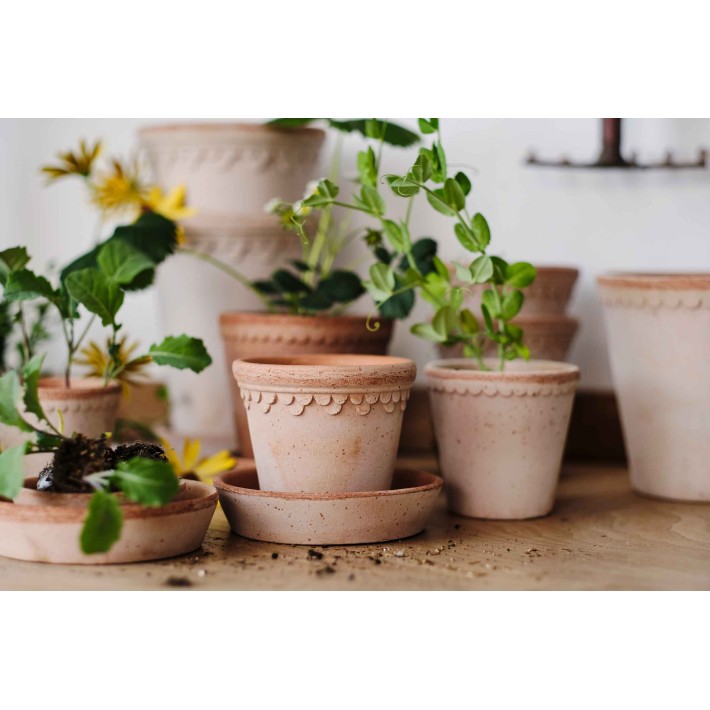 Maceta Rosa Kobenhavner 30 cm de Bergs Potter - detalle | Nomad Interiors