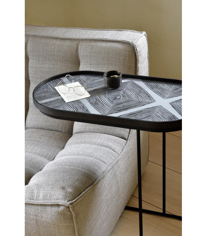Mesa Auxiliar con Bandeja en madera de Ethnicraft - textura | Nomad Interiors