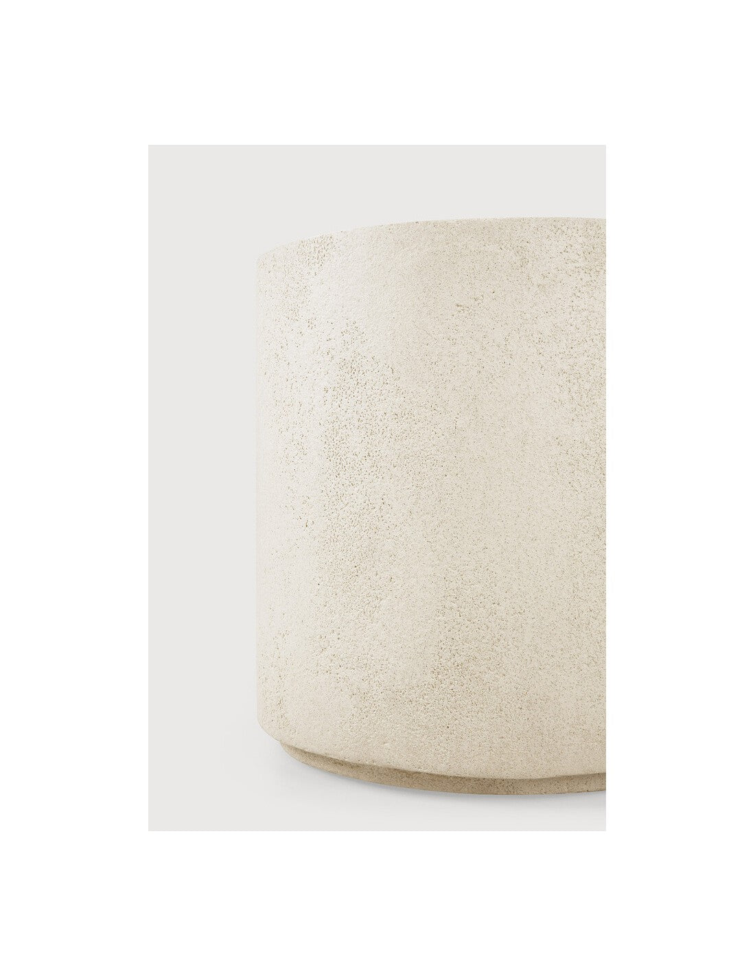 Mesa Auxiliar Elements en piedra de Ethnicraft - vista lateral | Nomad Interiors