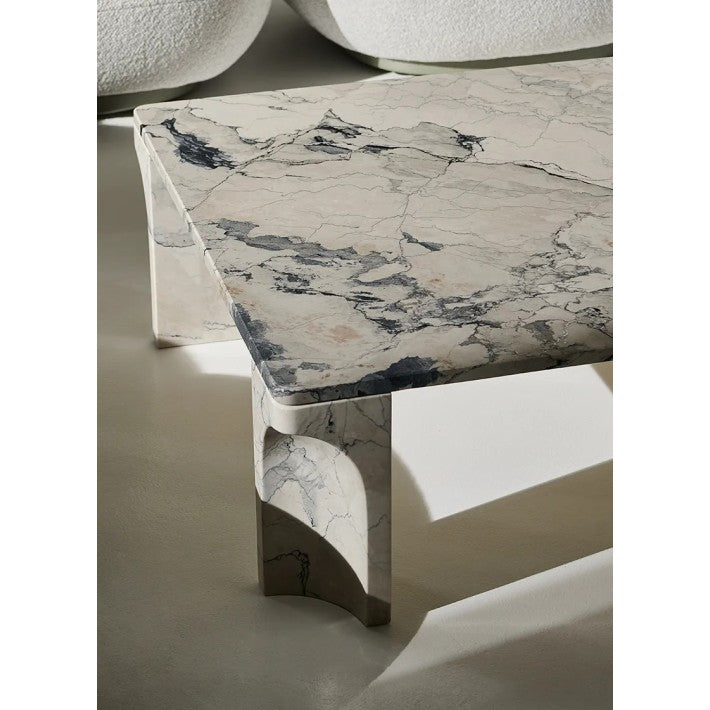 Doric Coffee Table 80 cm en mármol y piedra de Gubi - textura | Nomad Interiors
