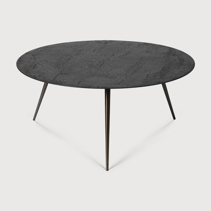 Mesa de centro Luna Black G de Ethnicraft - vista lateral | Nomad Interiors