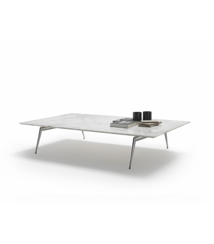 Mesa Este en mármol y madera de Flexform - vista lateral | Nomad Interiors