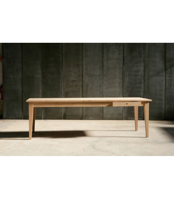 Mesa Palmer en roble y madera de Nomad Home - textura