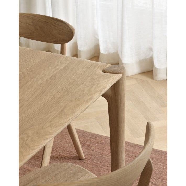 Mesa Pi en roble y madera de Ethnicraft - vista 7 | Nomad Interiors