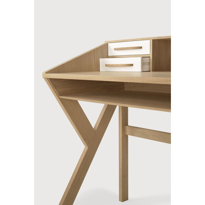 Escritorio Origami en roble y madera de Ethnicraft - vista 7 | Nomad Interiors