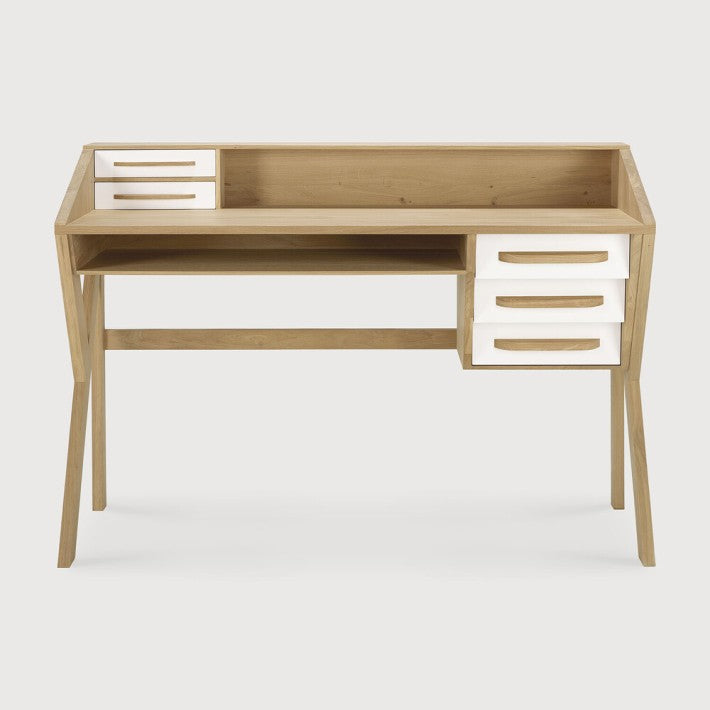 Escritorio Origami en roble y madera de Ethnicraft - textura | Nomad Interiors
