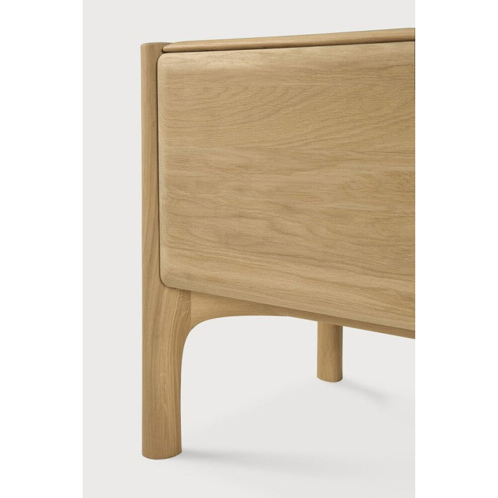 Mueble TV Pi en roble y madera de Ethnicraft - vista 7 | Nomad Interiors