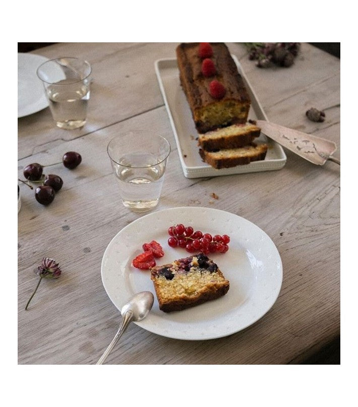 Plato de postre Etoile en lana y porcelana de Alix D. Reynis - vista 10 | Nomad Interiors