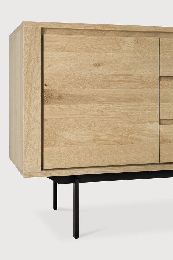Aparador Shadow Roble de Ethnicraft - textura | Nomad Interiors