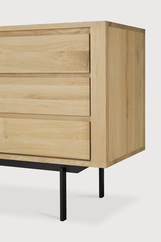 Aparador Shadow Roble de Ethnicraft - vista 6 | Nomad Interiors