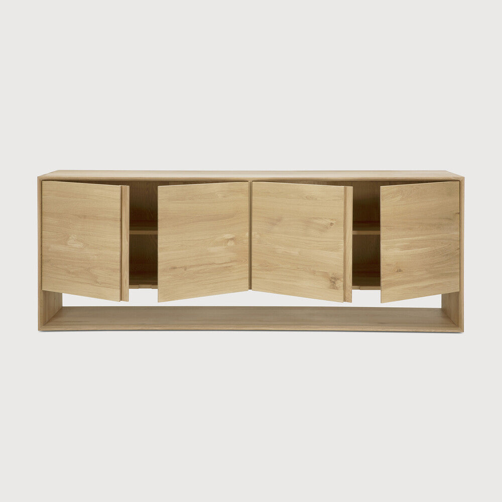 Aparador Nordic Roble de Ethnicraft - vista 17 | Nomad Interiors