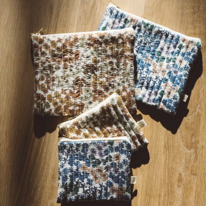 Estuche Flower Bois en algodón de Gabrielle Paris - ambiente | Nomad Interiors